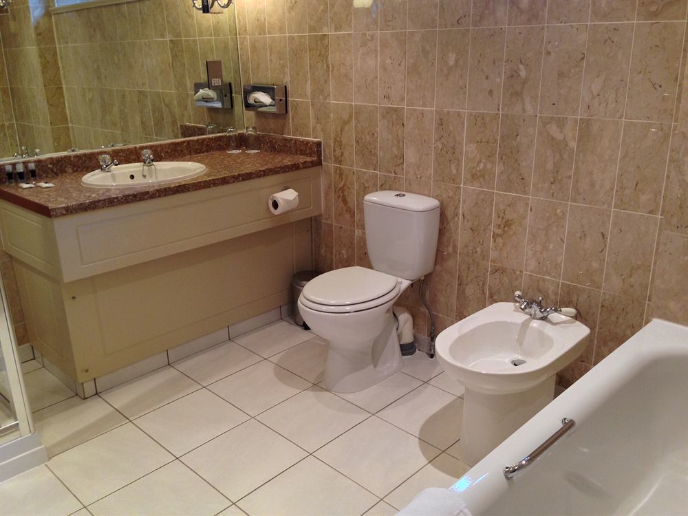 St Mellons Hotel & Spa Cardiff Dış mekan fotoğraf
